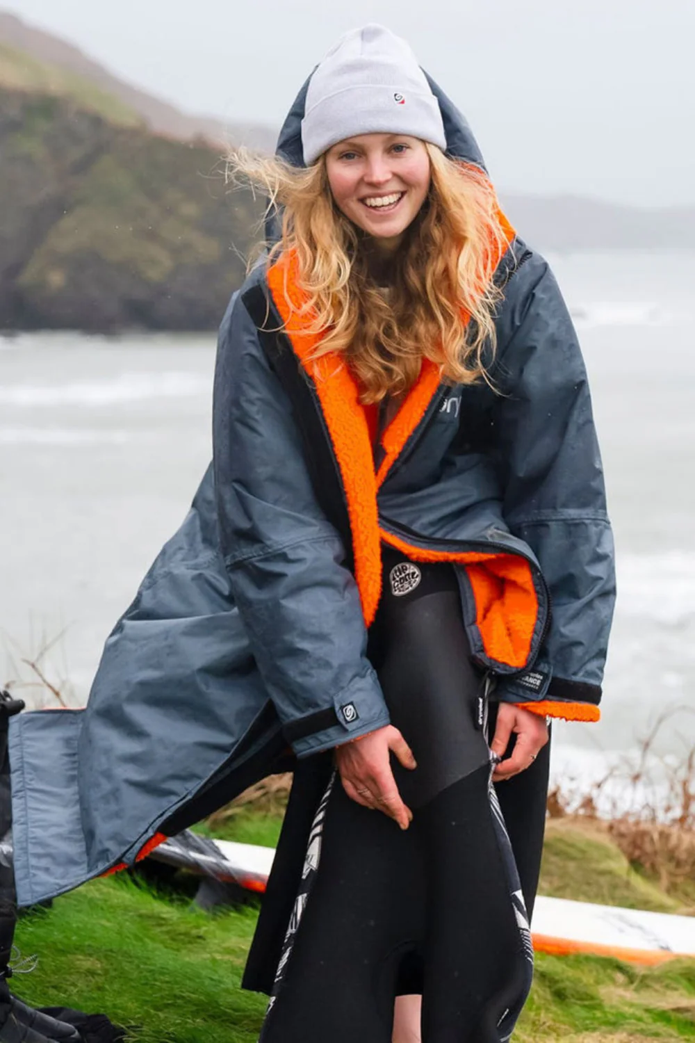 Dryrobe Advance Adult Long Sleeve Dark Grey Orange - Image 7