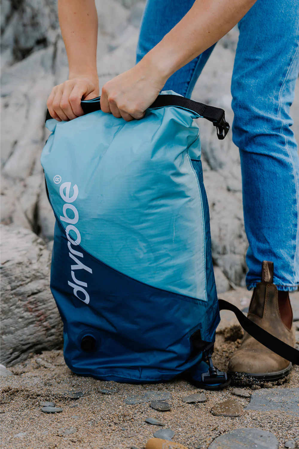 Dryrobe Compression Bag Blue/Light Blue - Image 5
