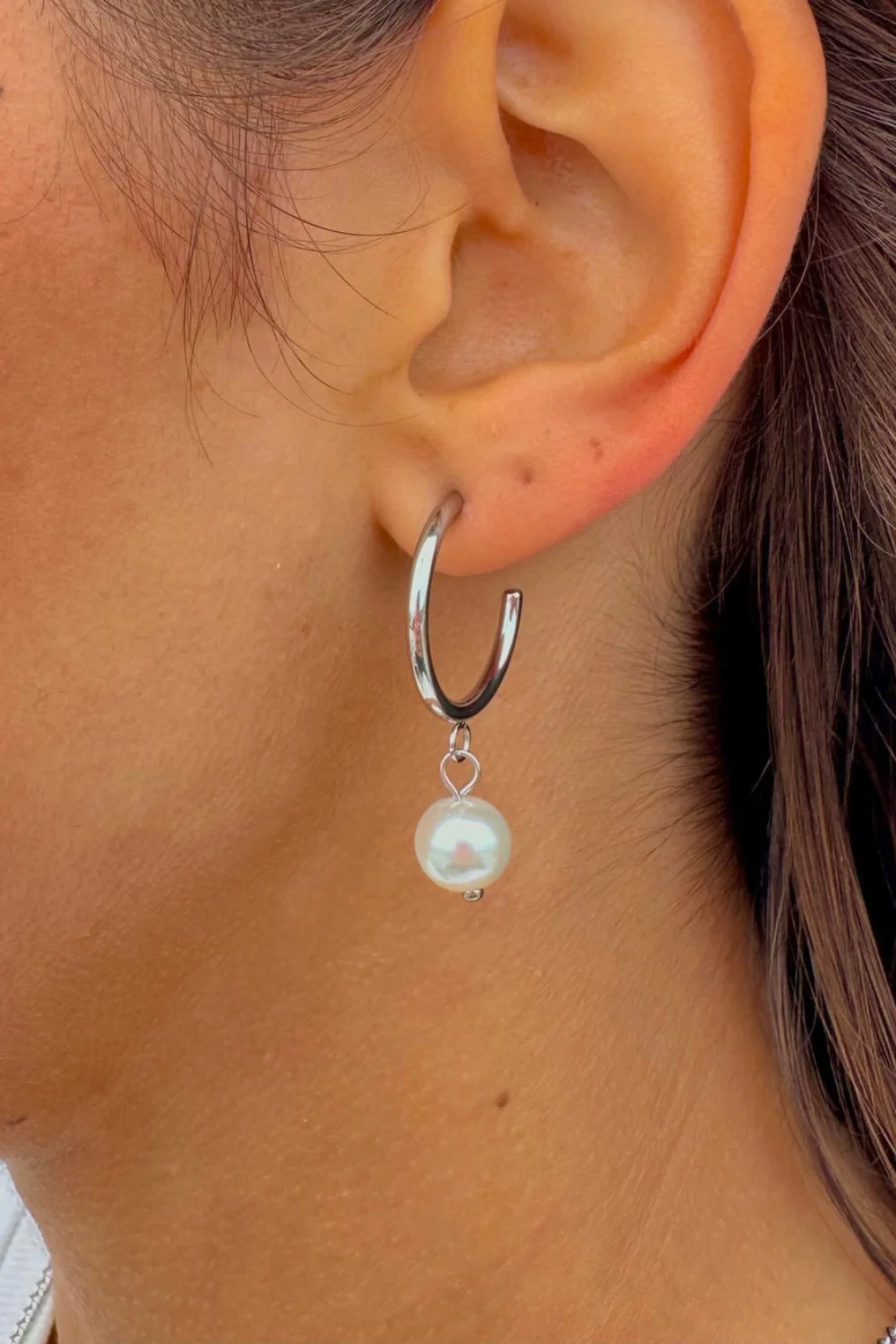 Ocean Jewel Pearl Hoop Earrings Silver - Image 2