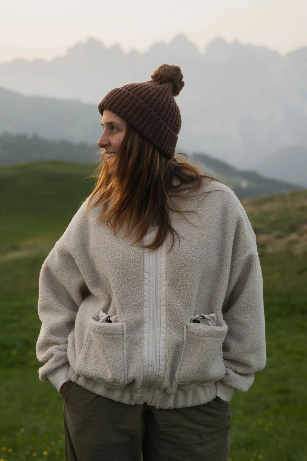 Passenger Lucia Womens Recycled Sherpa Fleece Vintage White - Image 4
