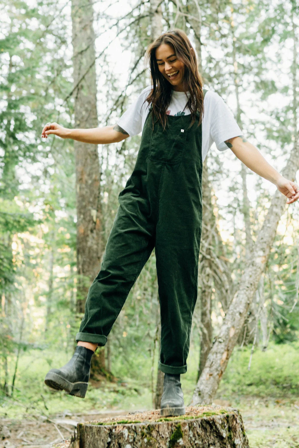 Passenger Meadows Womens Organic Cotton Corduroy Dungarees Fir Tree - Image 3