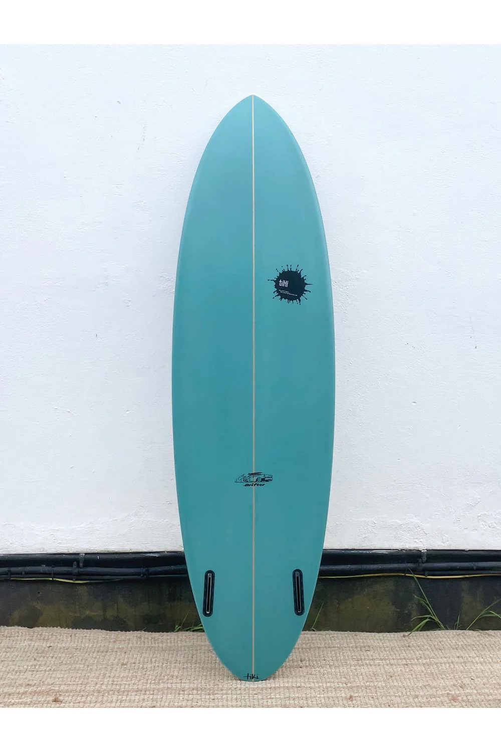 Tiki Custom Surfboard - Drifter Twin - White - Image 7