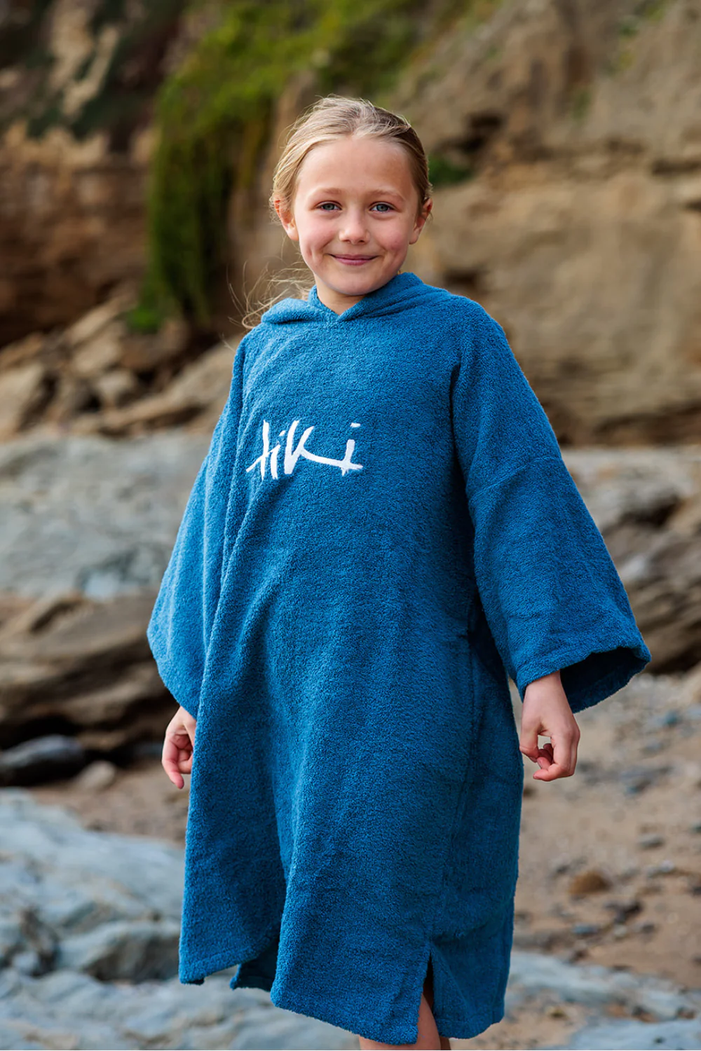 Tiki Junior Hooded Change Robe Navy - Image 4