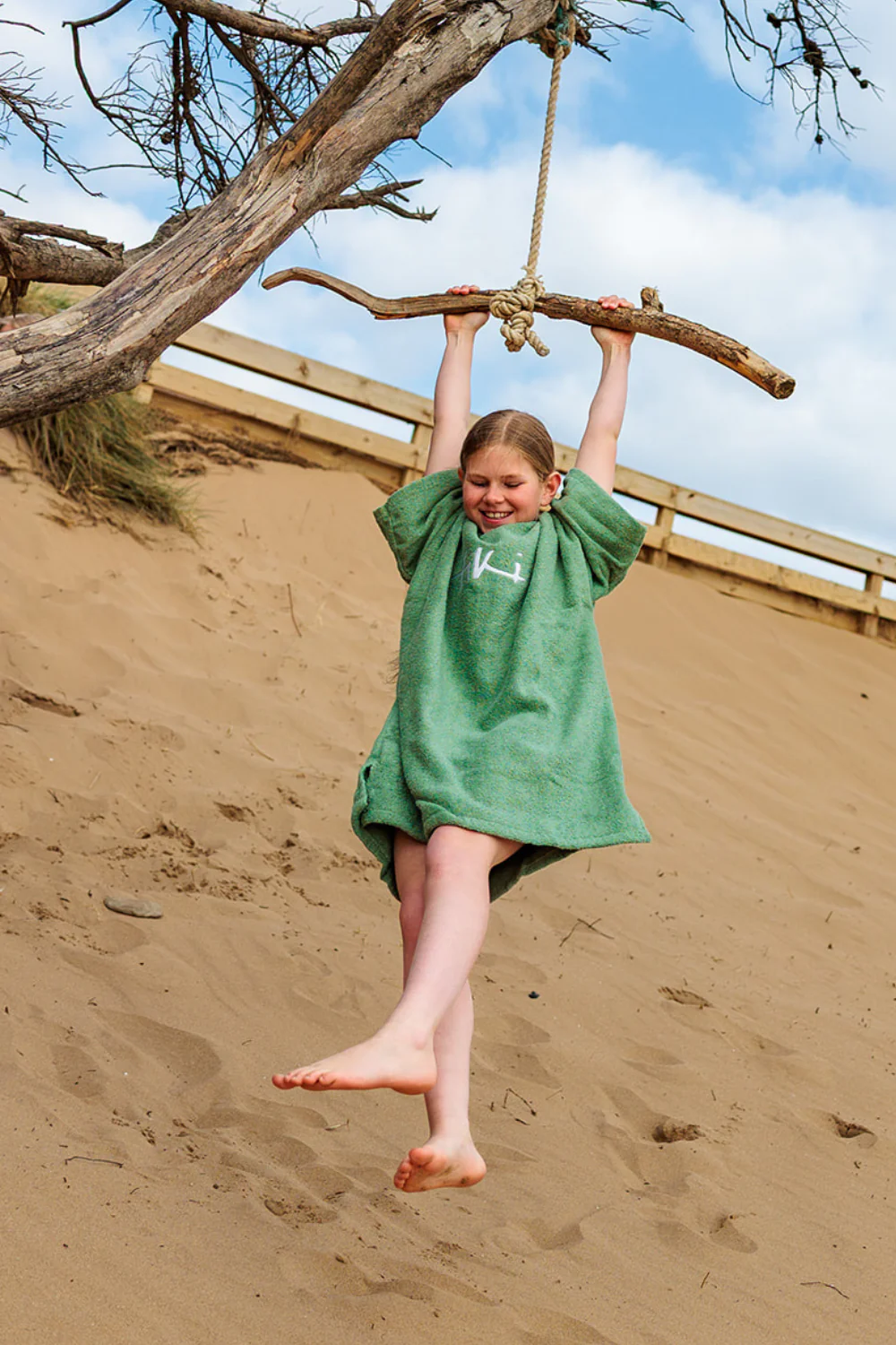 Tiki Junior Hooded Change Robe Sage - Image 4