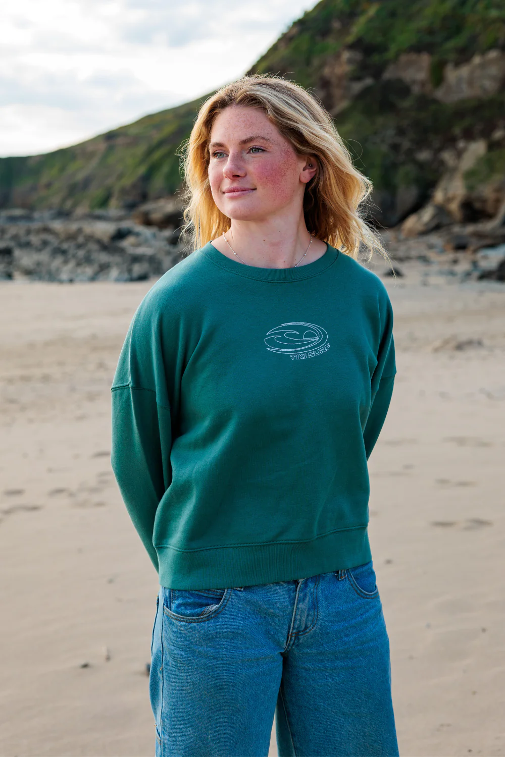 Tiki Last Wave Womens Sweatshirt Green Bay - Image 5