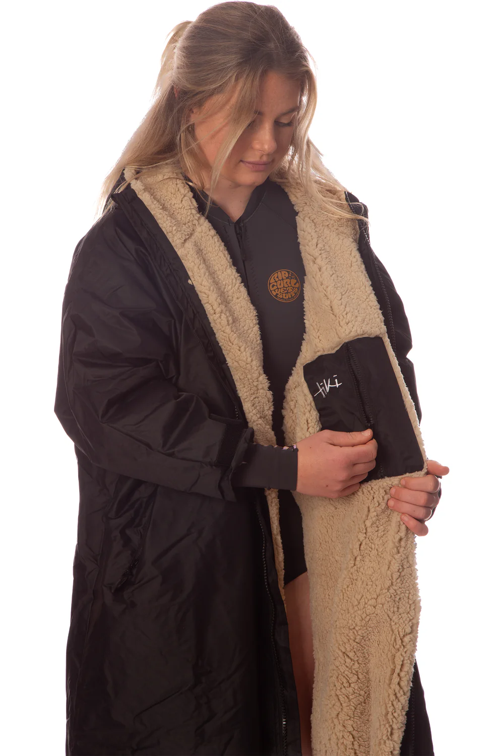 Tiki Tech Robe Black With Taupe Lining - Image 3