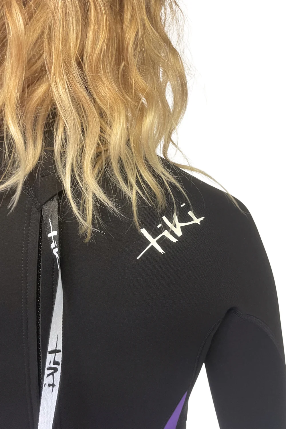 Tiki Tech 3/2 Women's Back Zip Wetsuit - Image 7