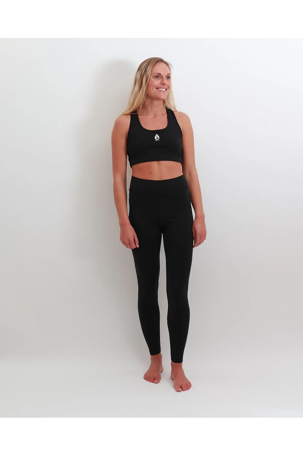 Tiki Drop Flow Sports Bra Black - Image 3
